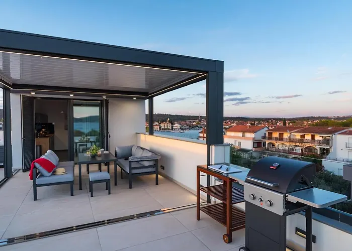 Penthouse Liv Апартаменты *