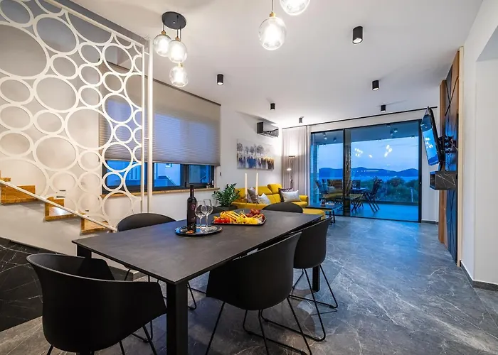 Penthouse Liv * Сукошан